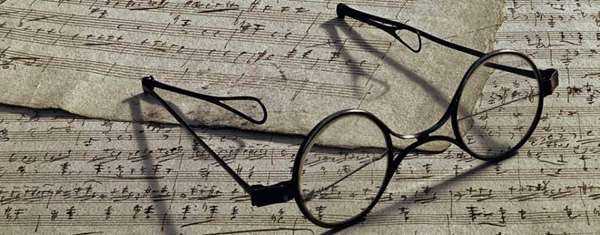 Franz Schubert eyeglasses.jpg