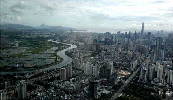 图片4 传奇：深圳的面积、人口、经济与世界的关联.jpg