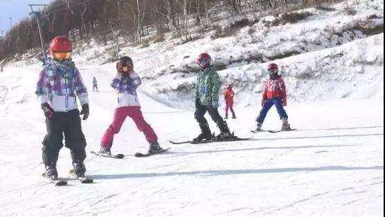 滑雪课程1.jpg