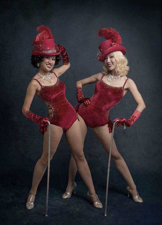 vintage-showgirls.jpg