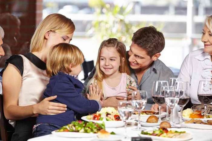 family-friendly-restaurant-in-newcastle-australia-1024x683.jpg