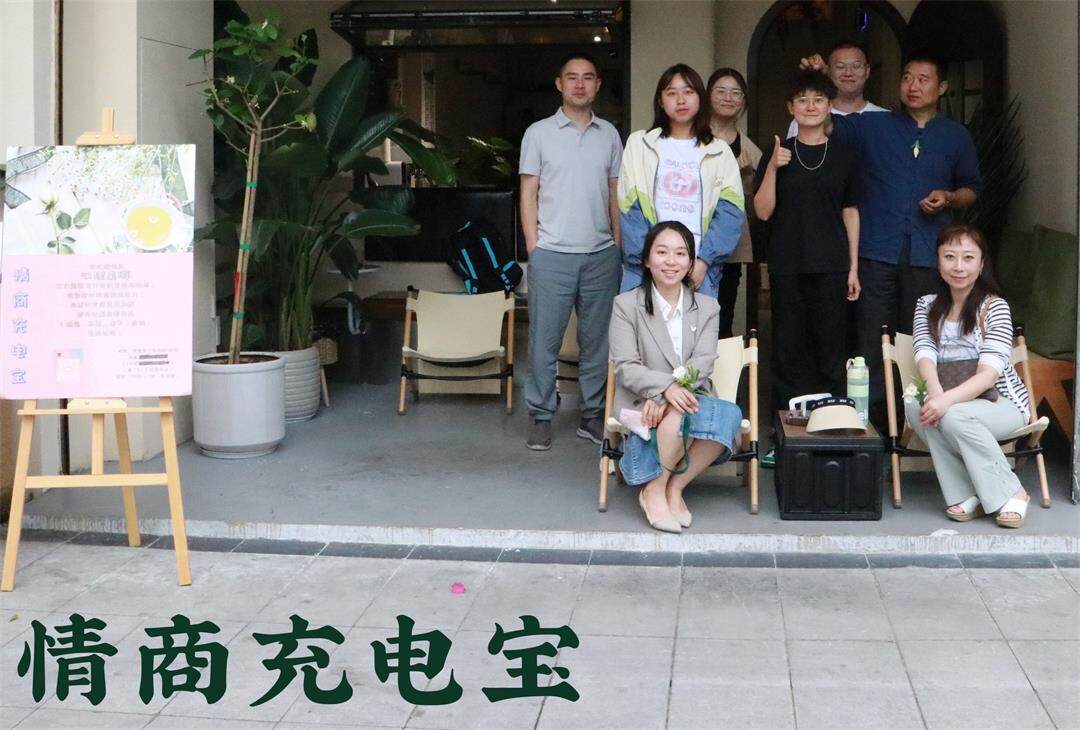 12季合影.jpg
