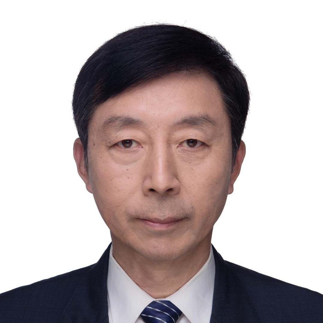 徐鸣.jpg
