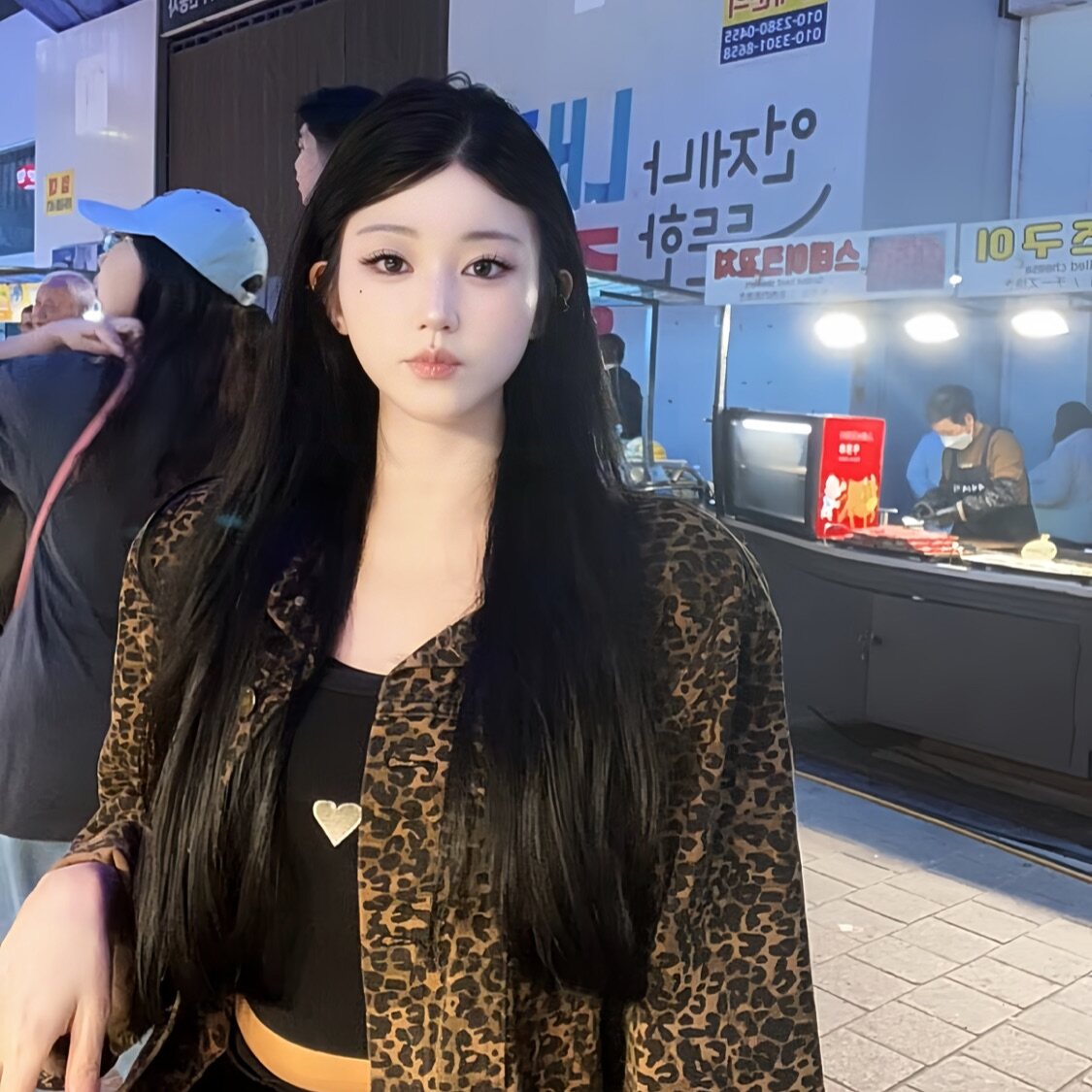 YURA