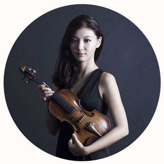 小提琴谷丽莎个人资料图片