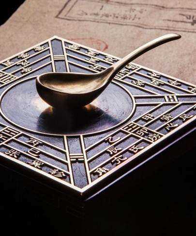 指南针 中国古代四大发明之一