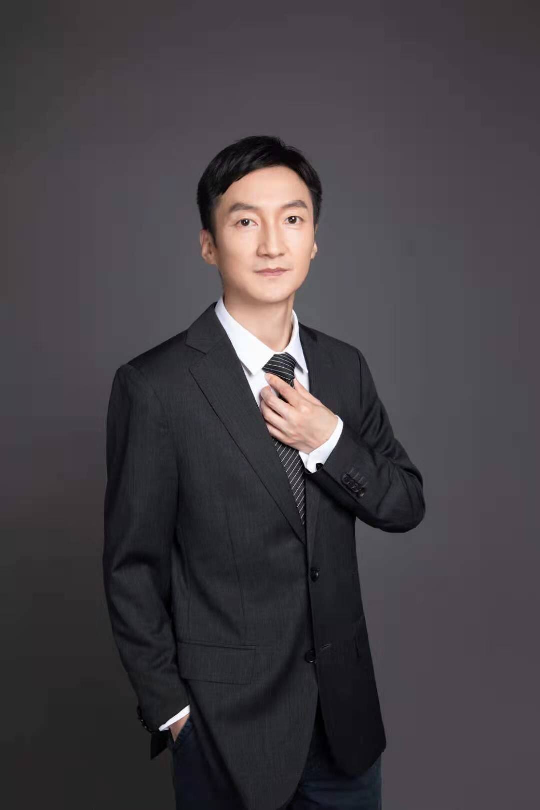 周正辉.jpg