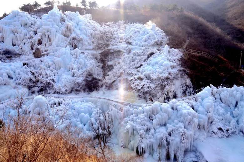 1日|爬山虎61神泉峽冰瀑61打卡網紅白瀑寺|冬日美景-看神泉峽冰瀑