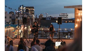 【5月上海 屋頂草坪音樂會】遍布全球的青年社群SofarSounds沙發音樂