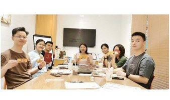 罗伯特清奇—财商思维测评训练桌游（又名：大富翁/现金流/穷爸爸富爸爸）小孩大人均适合