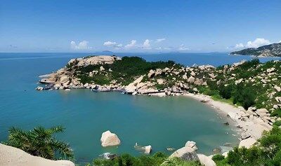 戶外 | 那琴灣海岸線，賞奇石觀滄海