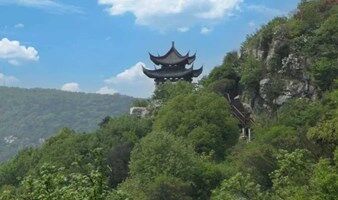 【周日】跟着唐诗徒步“曲径通幽”成语的发源地，品尝当地美食面，行走林荫道，探访常熟小九寨（上海1日线）