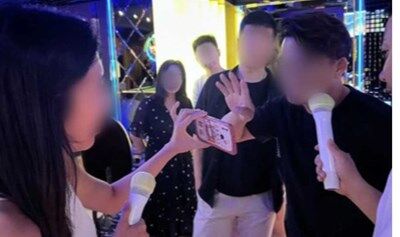 北京相亲会 单身聚会交友K歌 周末交友趴相约温莎 唱歌桌游